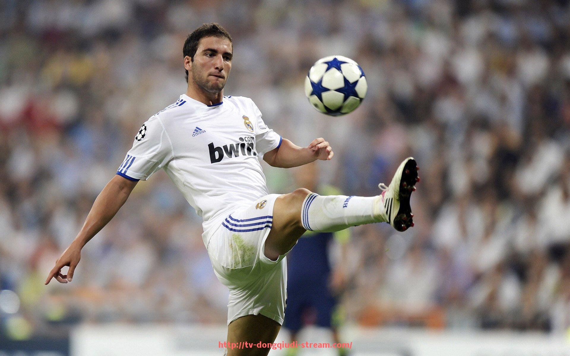 懂球帝直播-休斯敦火箭队2017赛季综述及体育竞技回顾